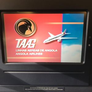 TAAG business class screen