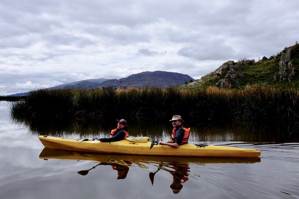 Kayaking to the Uros islands